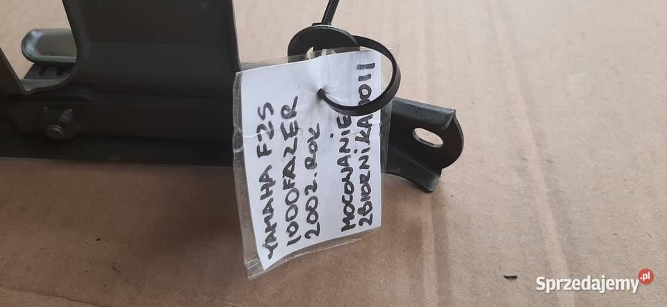 Yamaha Fazer 1000 mocowanie zbiornika komplet Warszawa