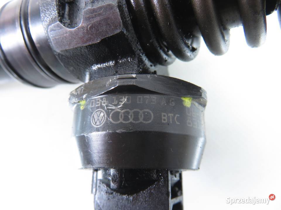 POMPOWTRYSKIWACZ VW PASSAT B6 Variant 3C5 19 TDI Pompowtryskiwacze