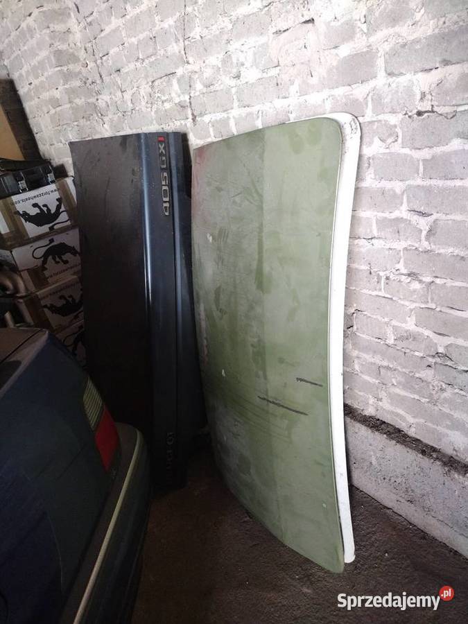 Peugeot 504 klapa bagażnika Klapy bagażnika