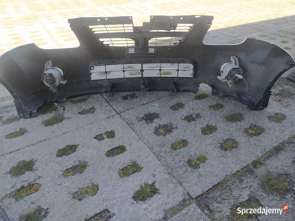 Przedni zderzak Suzuki Ignis 2005 srebrny Krzemień Drugi sprzedam