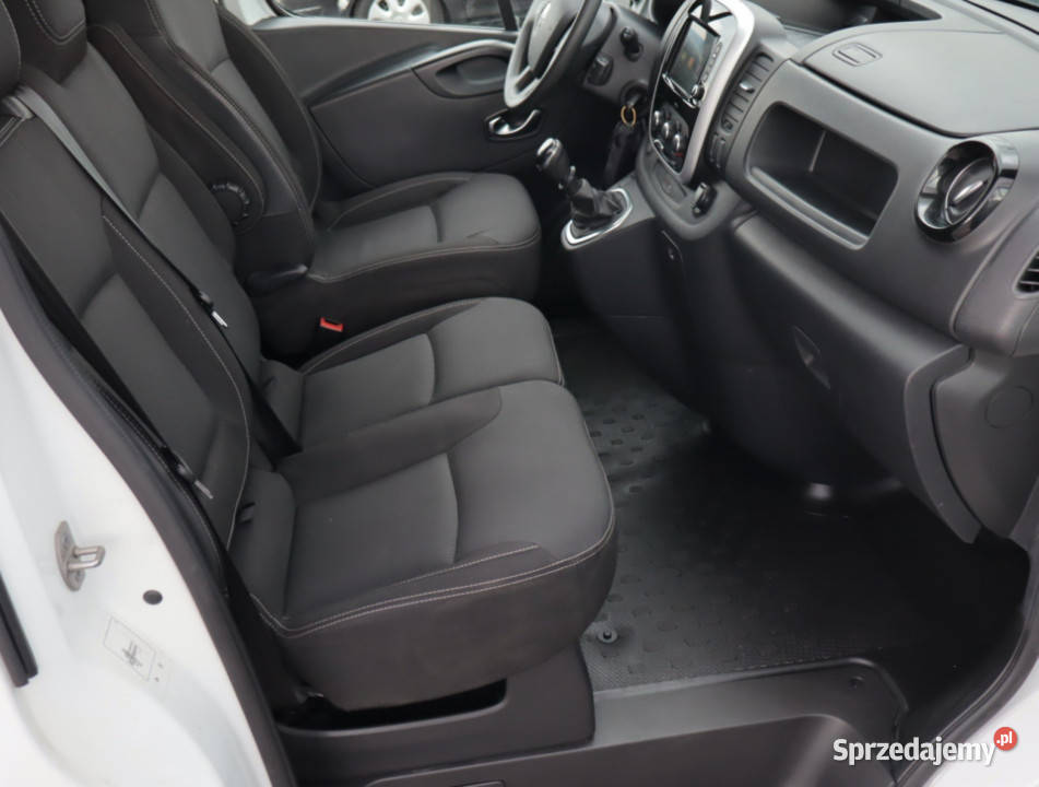 Renault Trafic 20 dCi elektryczne szyby sprzedam