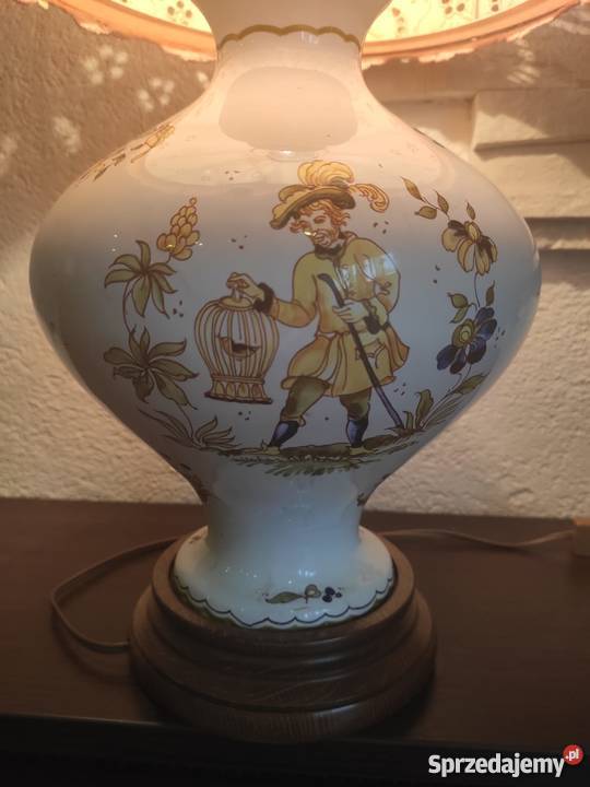 Stylowa lampka stojąca Budzyń