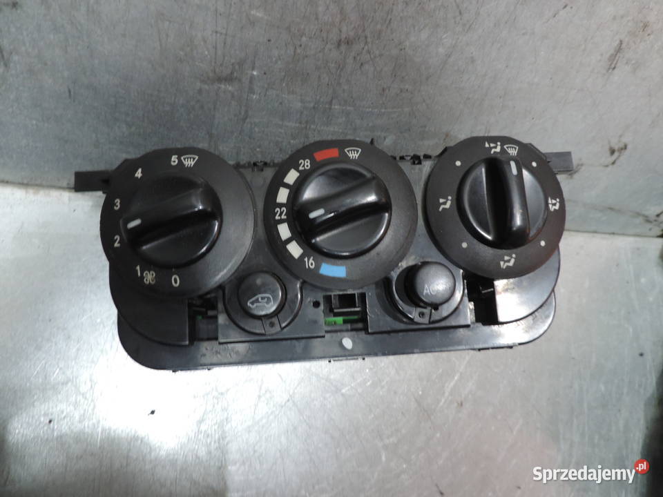 PANEL NAWIEWU MERCEDES W168 A KLASA 1688302285