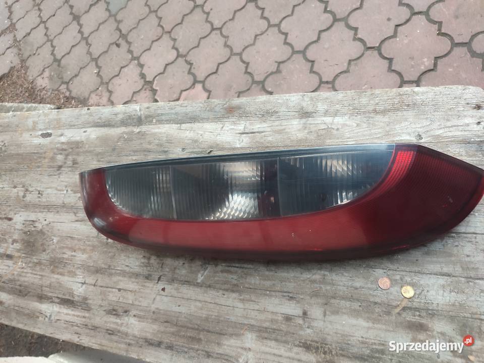 Opel corsa c lampa tył prawa Motoryzacja Przytyk