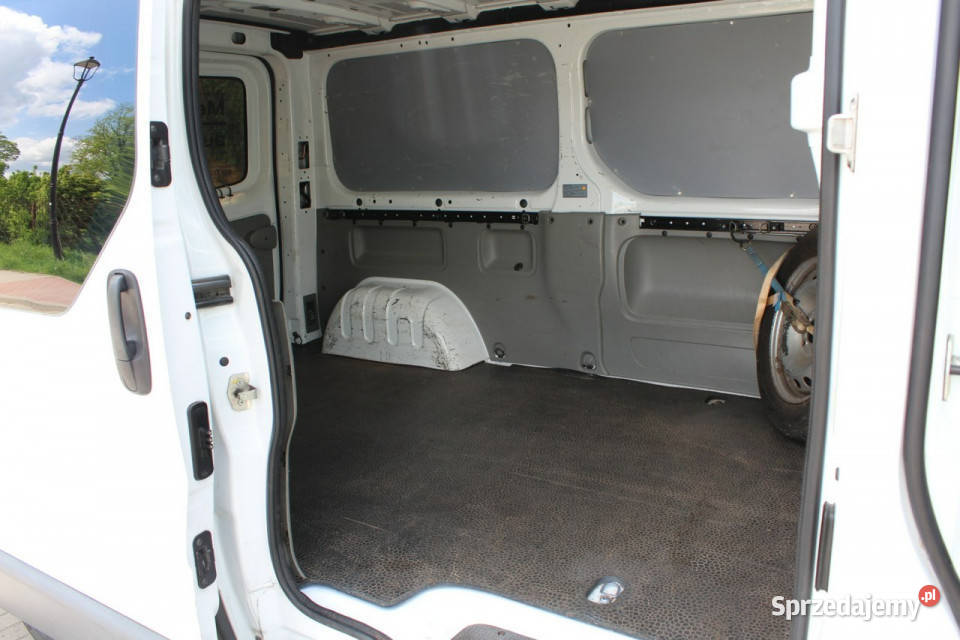 Renault Trafic dci 115 Przebieg 197 Long L2H1 6 Lubań