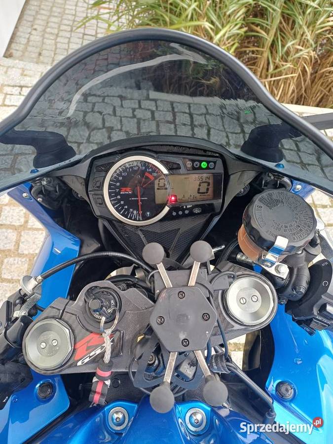 Suzuki gsx1000r Rok produkcji 2014 łódzkie Pabianice sprzedam