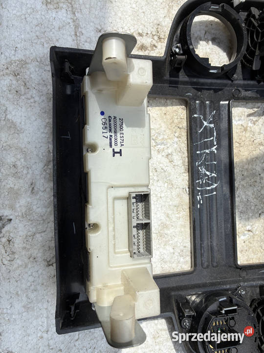 Panel Środkowy Radia Nissan XTrail Wisznice sprzedam