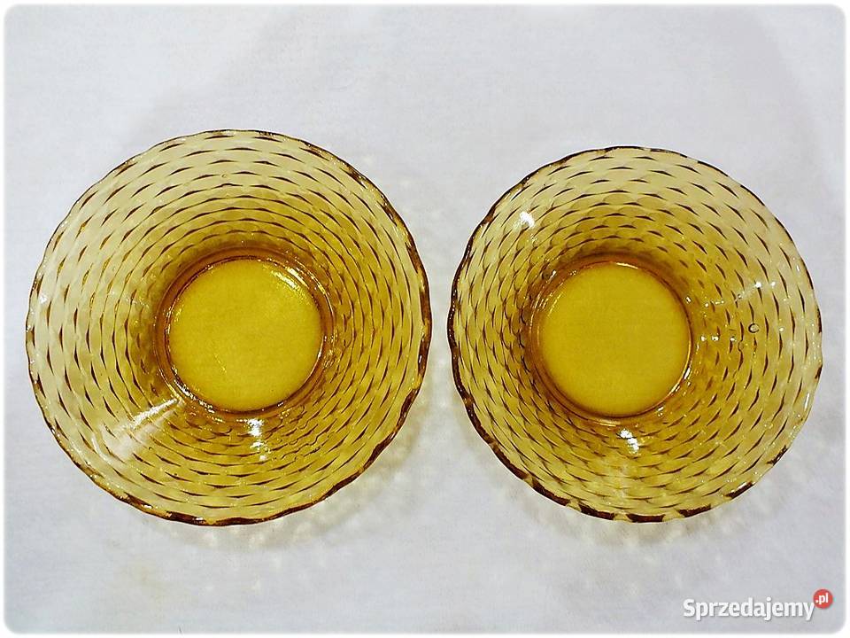Dwie Salaterki Małe Miseczki Miodowe Huta Szkła Porcelana i szkło Żary