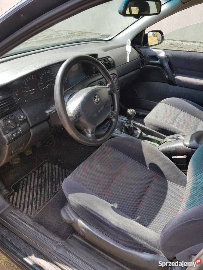 Sprzedam tanio opel omega 20 Konin