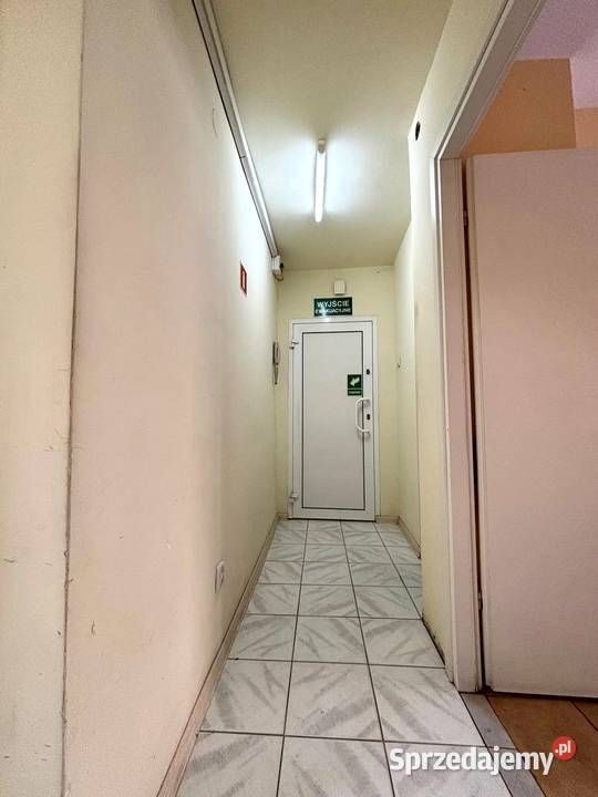 Lokal biurowy w centrum Koła Broniewskiego Koło sprzedam