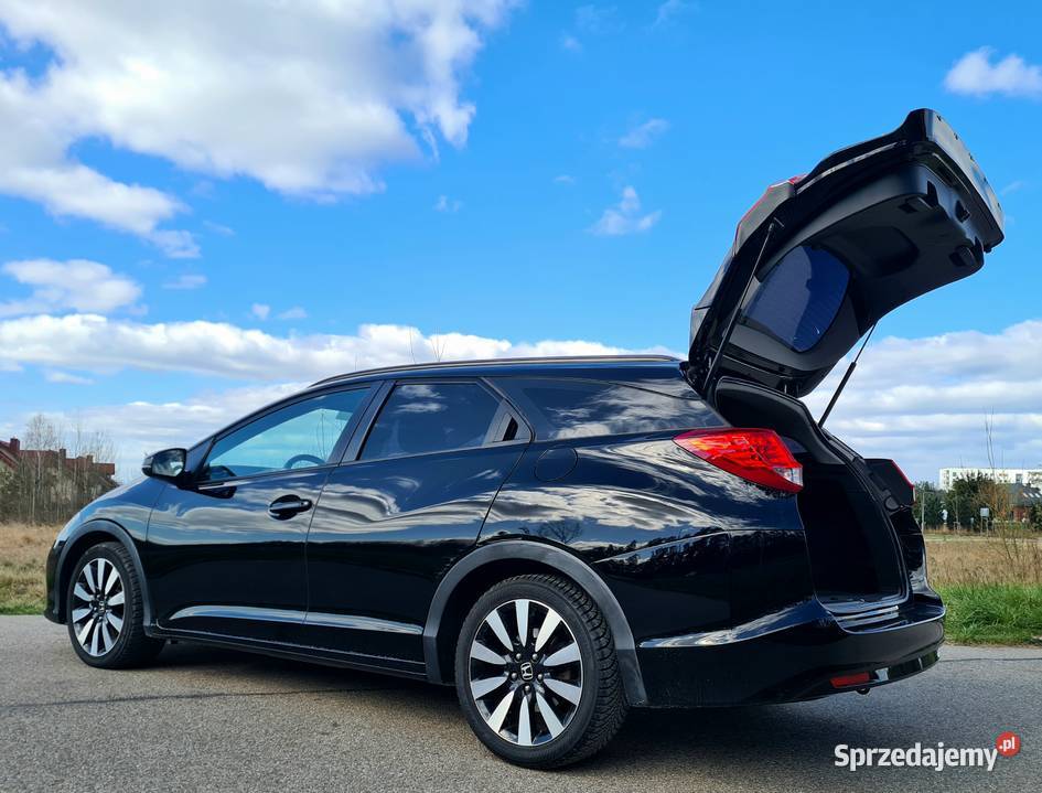 Honda Civic IX 16 Tourer 2014 Black Olsztyn