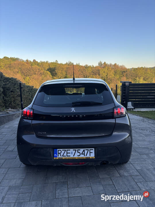 Peugeot 208 2023 12 benzyna 75 koni Rok produkcji 2023 Rzeszów
