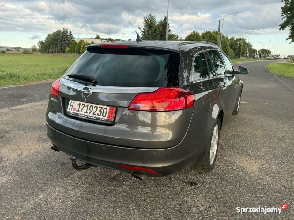 Opel Insignia 28 V6 Turbo 260 20092010 gniazdo SD Poznań