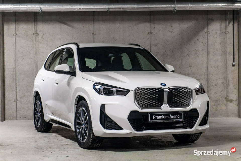BMW iX1 iX1 eDrive20 czujnik parkowania BMW Łódź