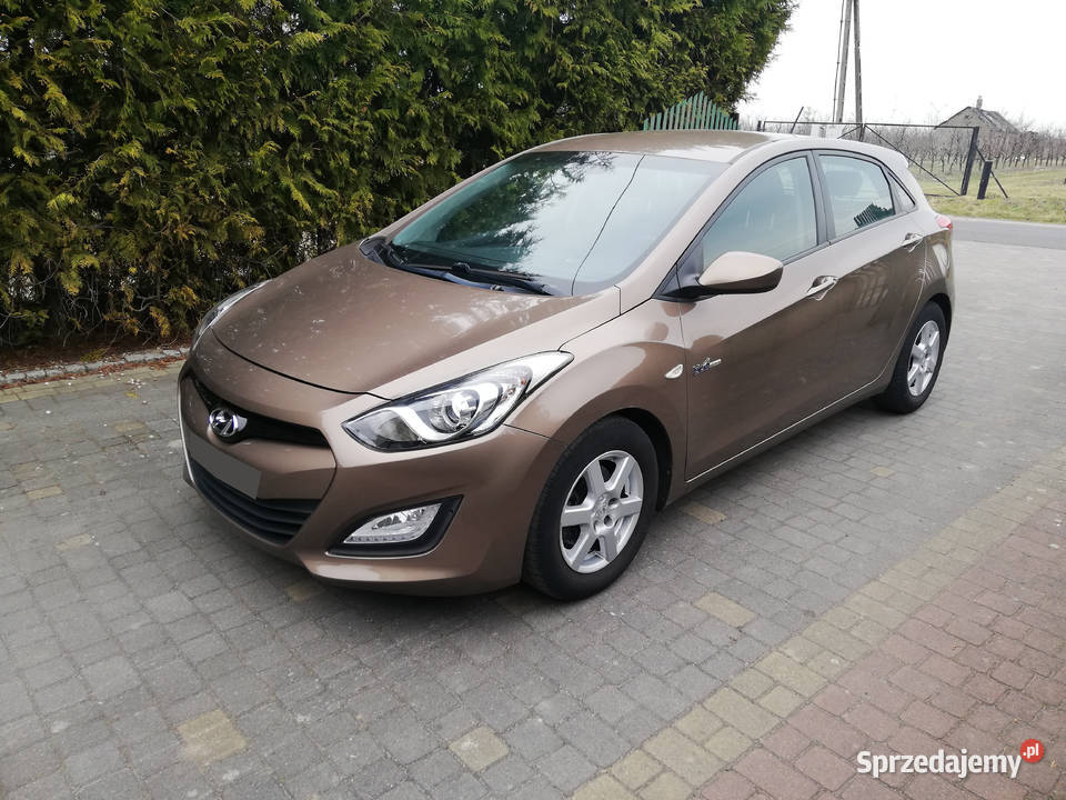 Hyundai i30 II 16benzyna zadbany hatchback przyciemniane szyby wielkopolskie Sompolno
