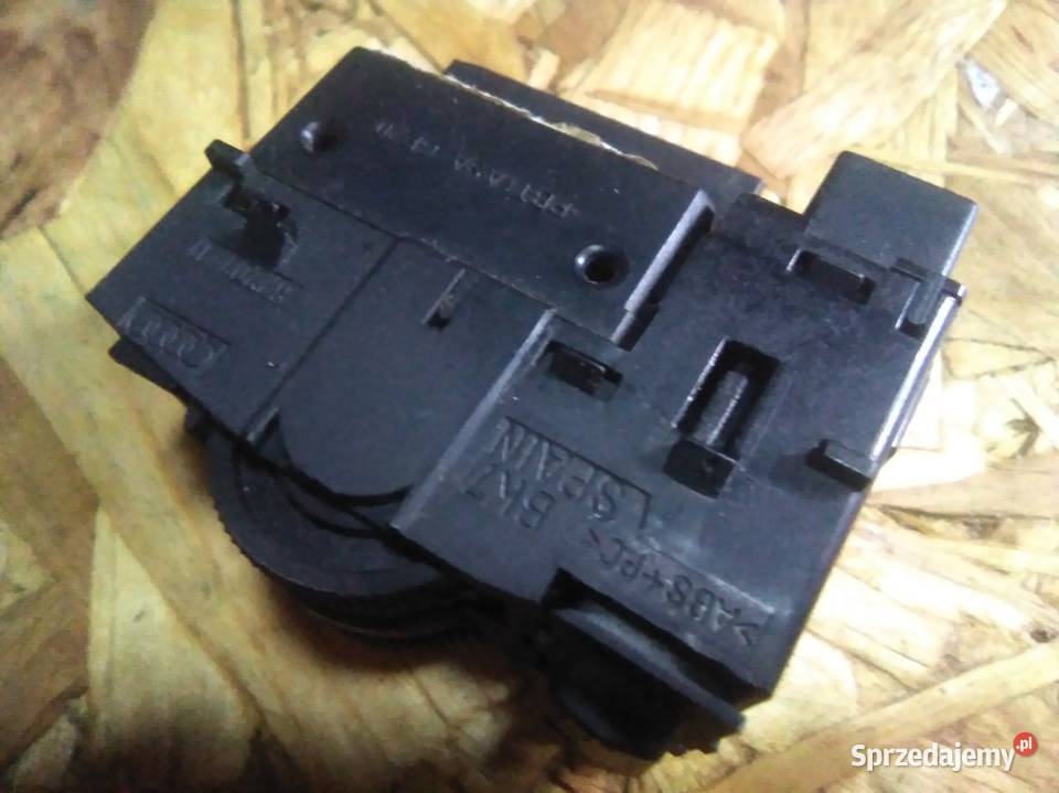 Pokrętło regulacji świateł go home Audi A3 8p1 osobowe Cewice