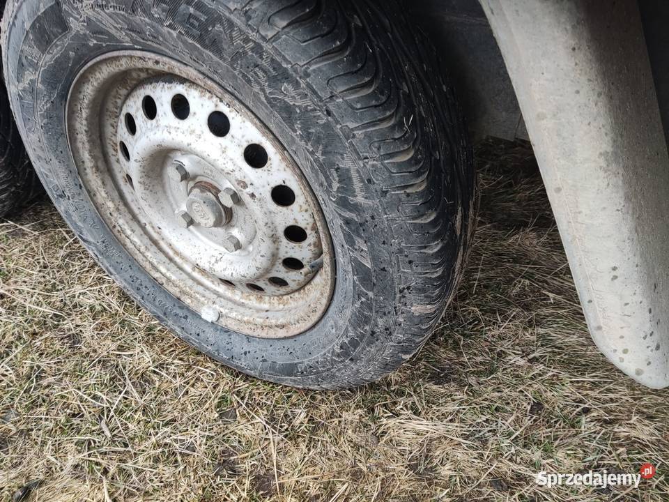 Przyczepa platforma burtowa dwuosiowa 2000 dmc podkarpackie