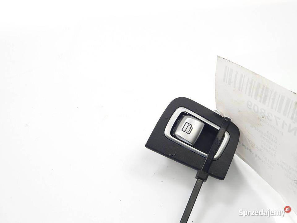 PRZYCISK MERCEDES C W205 4MATIC A2059051513 Pozostałe Lipno