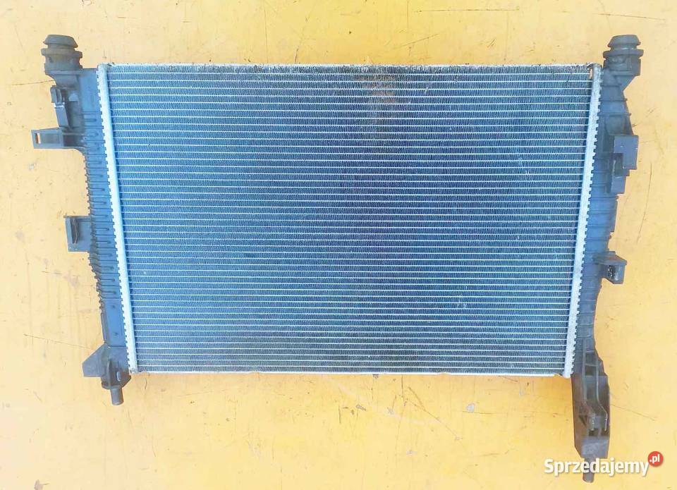 FORD KUGA FOKUS C MK3 CHŁODNICA WODY CV618005FA Rok produkcji 2014 mazowieckie Radom