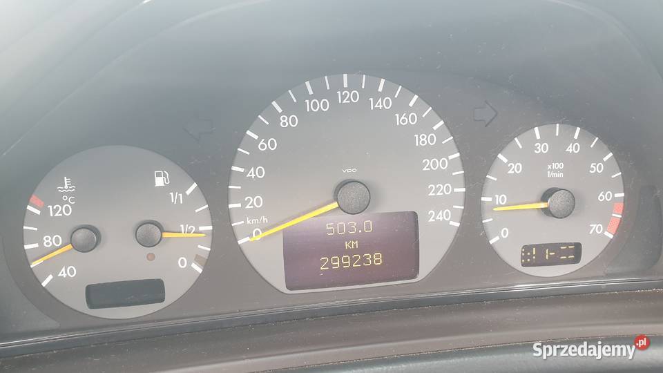 W208 CLK Cabrio 20 136 Automat Avantagarde 299200km Załom