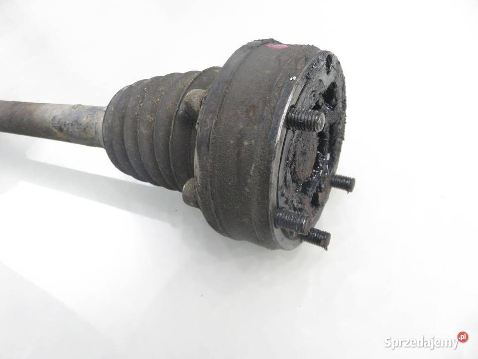 PÓŁOŚ LEWA PRZEDNIA VW GOLF V 14 16V sprzedam