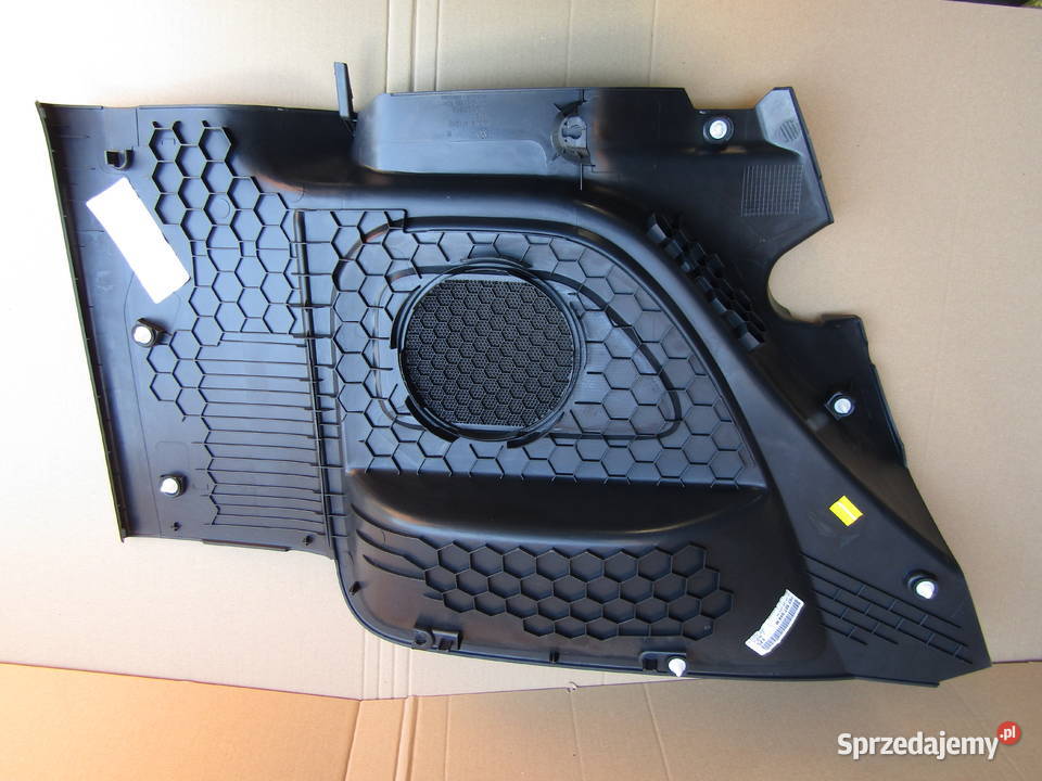 BOCZEK TYLNY VOLKSWAGEN UP 3DRZWI LEWY PRAWY Mysłaków