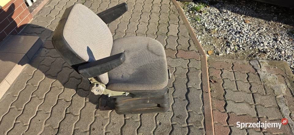 Siedzenie fotele do ursusa c380 Skrzynia biegów Manualna Kosin