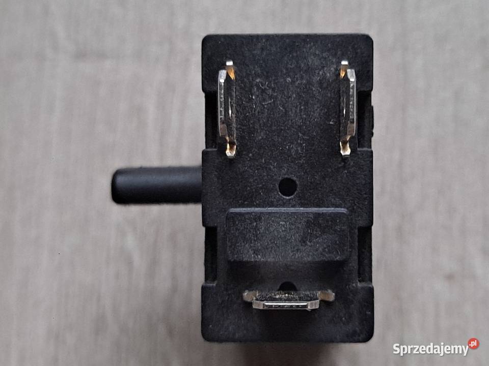 Przełącznik obrotowy XK2 20T100 PA66 250VAC 15A Cieszyn