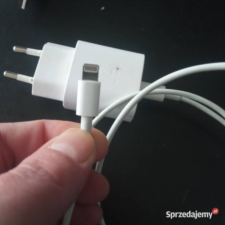 Ładowarka i kabelek iPhone