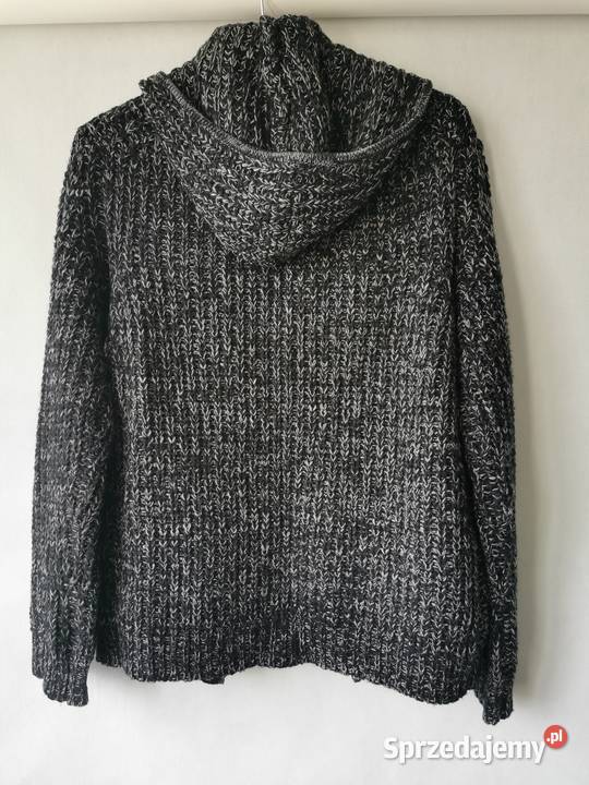 sweter z kapturem M Lublin