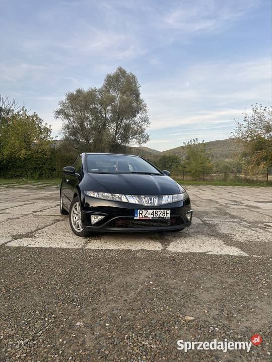 Honda Civic VIII UFO Civic Sanok