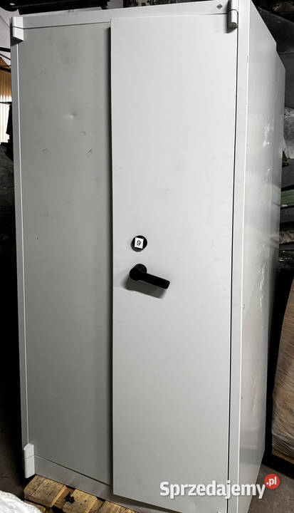 Duża szafa metalowa na akta osobowe dokumenty Prochowice sprzedam