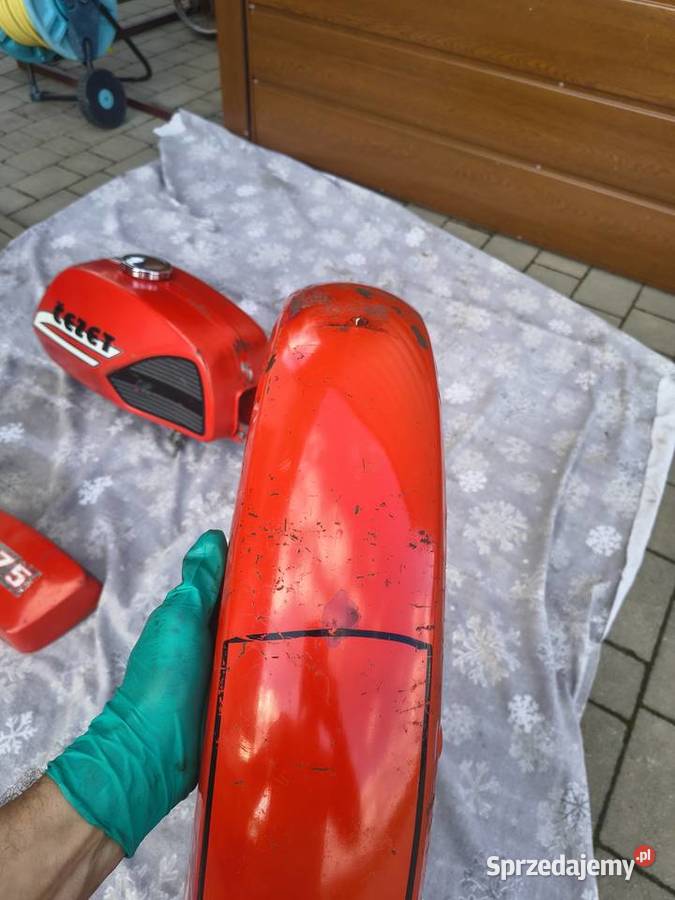 Zbiornik błotniki osłony boczki Cz 175 Rzeszów