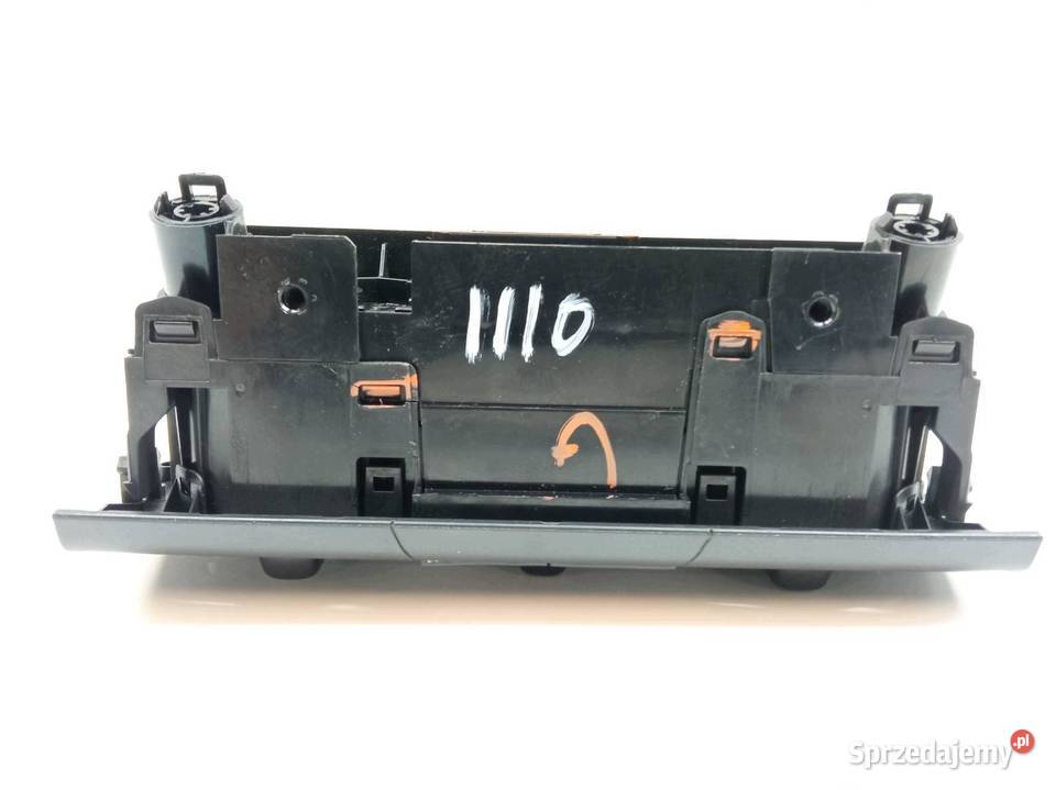 PANEL NAWIEWU 6V0820045C Skoda Fabia III 2014