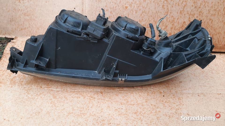 lampa prawa 89004806 lewa 89004805 Volvo v70 II Lampy przednie Dębno