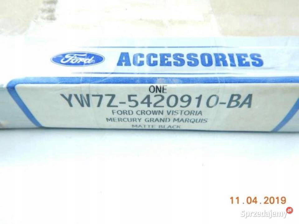 LISTWA LISTWY DRZWI FORD CROWN VICTORIA 0304