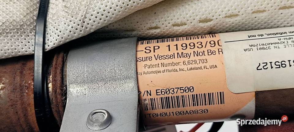 KURTYNA LEWA CADILLAC ESCALADE PN E6037500 Pozostałe Lipno