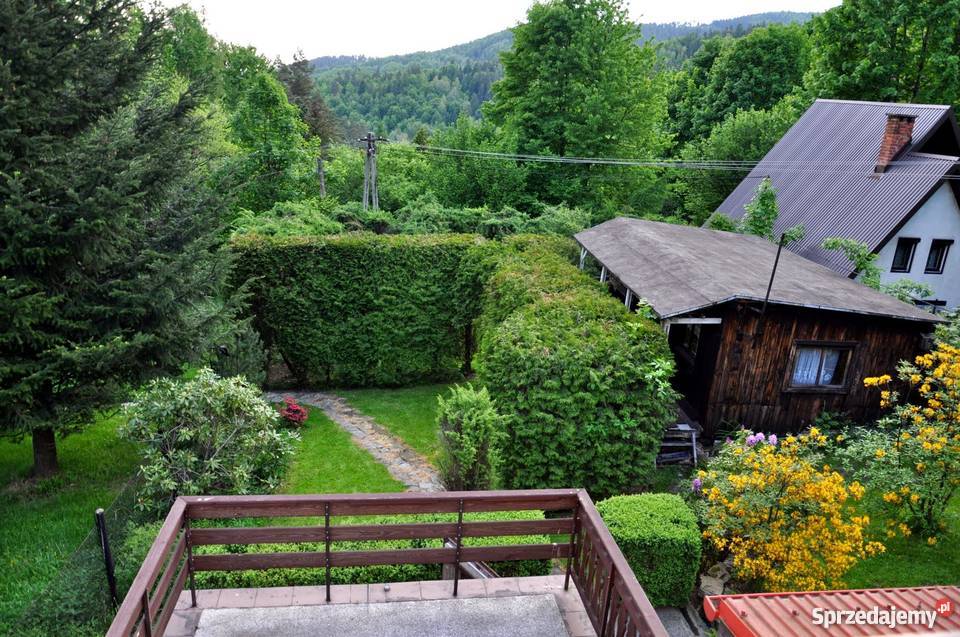 Dom BielskoBiała Straconka asfalt Bielsko-Biała