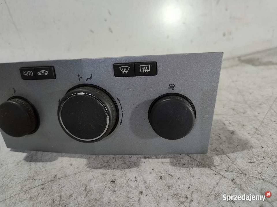 PANEL KLIMATYZACJI OPEL ZAFIRA B 13231054 osobowe