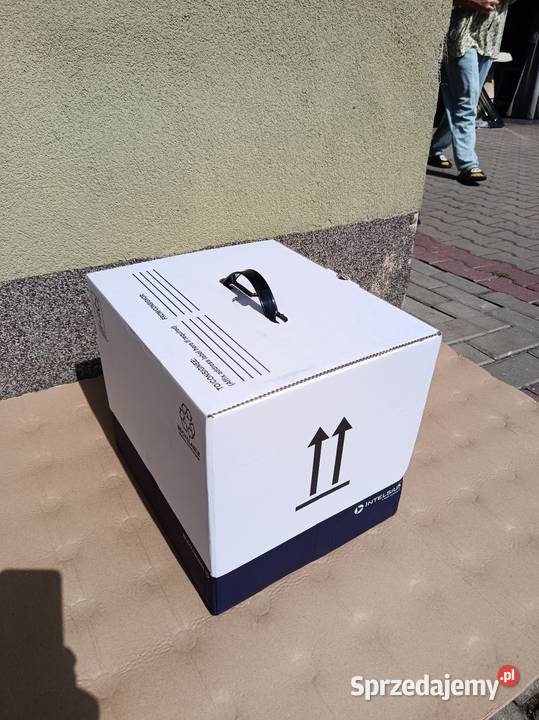 Termos pojemnik w styropianowych opakowaniu Pruszków