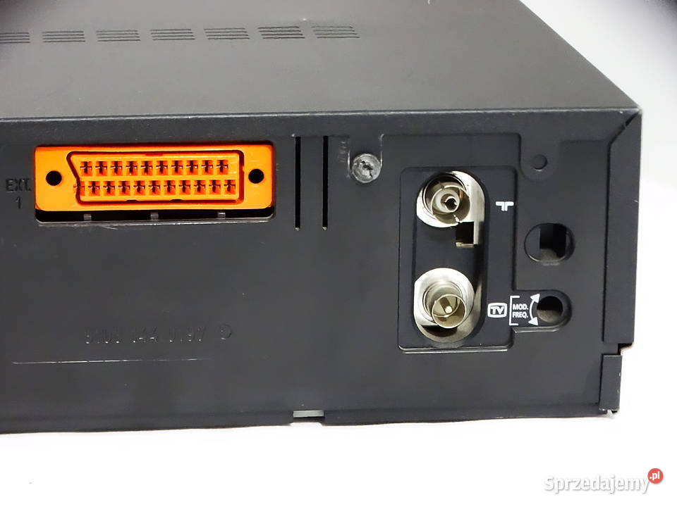 Universum VR 743 A magnetowid VHS HQ Video TV i Video Biłgoraj