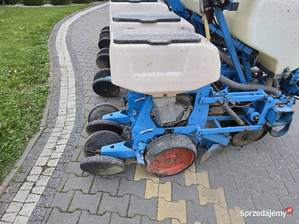 Siewnik MONOSEM NG PLUS do kukurydzy słonecznika Baliki