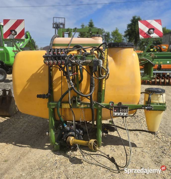 Opryskiwacz Amazone UF1000 15m import Niemcy nieuszkodzony Maków sprzedam