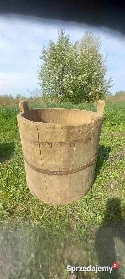 Stara beczka drewniana donica dzieża dłubanka mazowieckie Mniszew