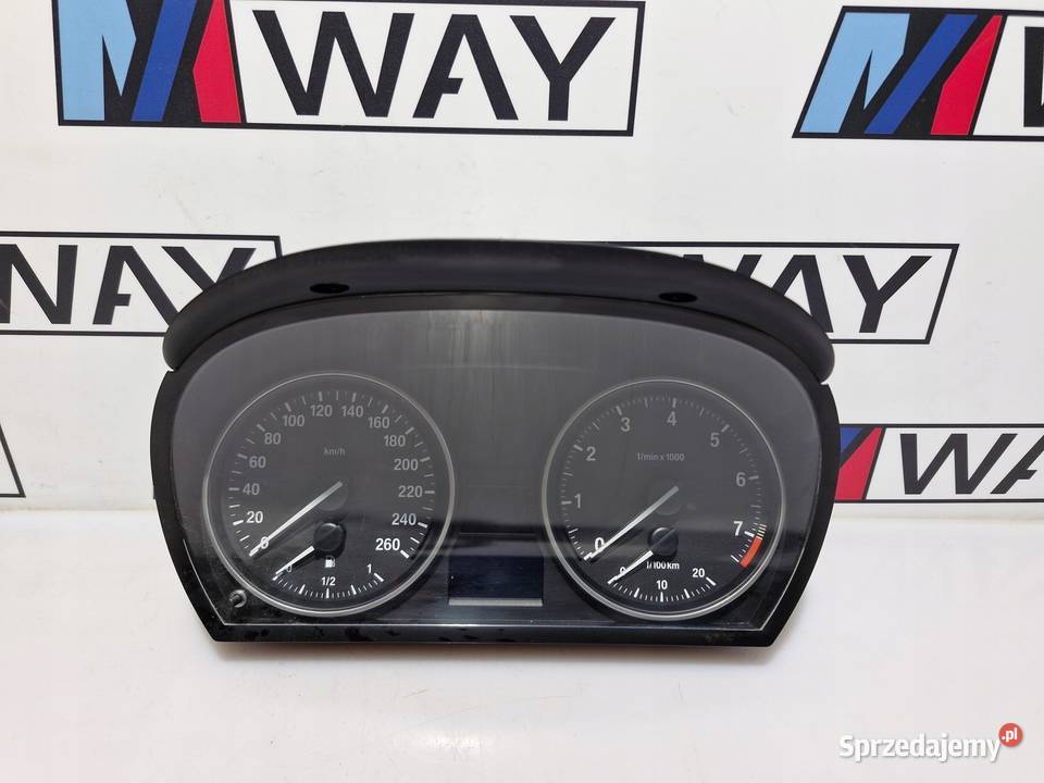 BMW 3 E90 E91 LCI LICZNIK ZEGARY EUROPA BENZYNA osobowe