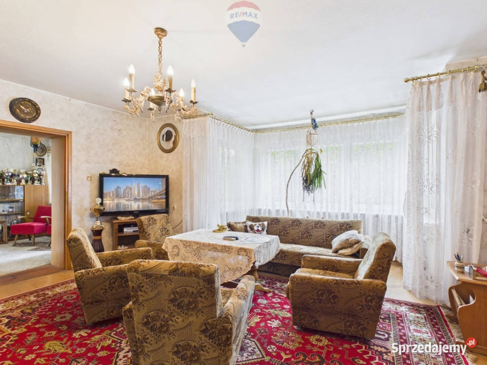 Duży dom z potencjałem działka 931 m Rumia