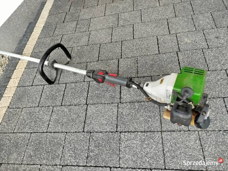 Nożyce spalinowe na wysięgniku Activia