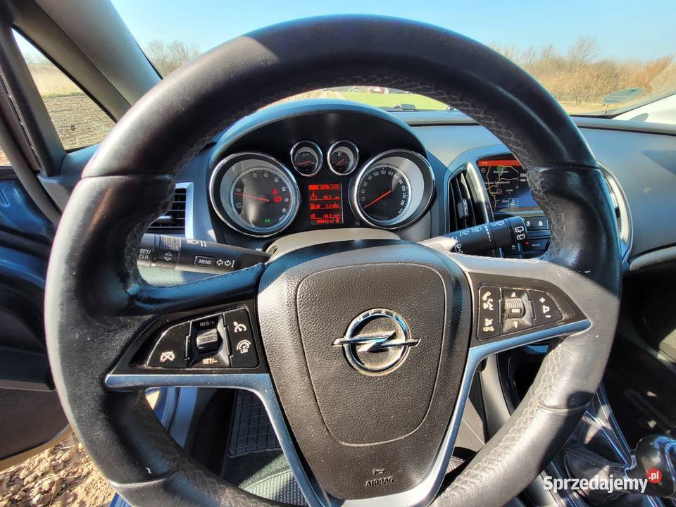 Opel Astra 14 TURBO nieuszkodzony Bałtów