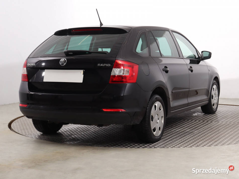 Skoda Rapid Spaceback 12 TSI komputer pokładowy Škoda Katowice
