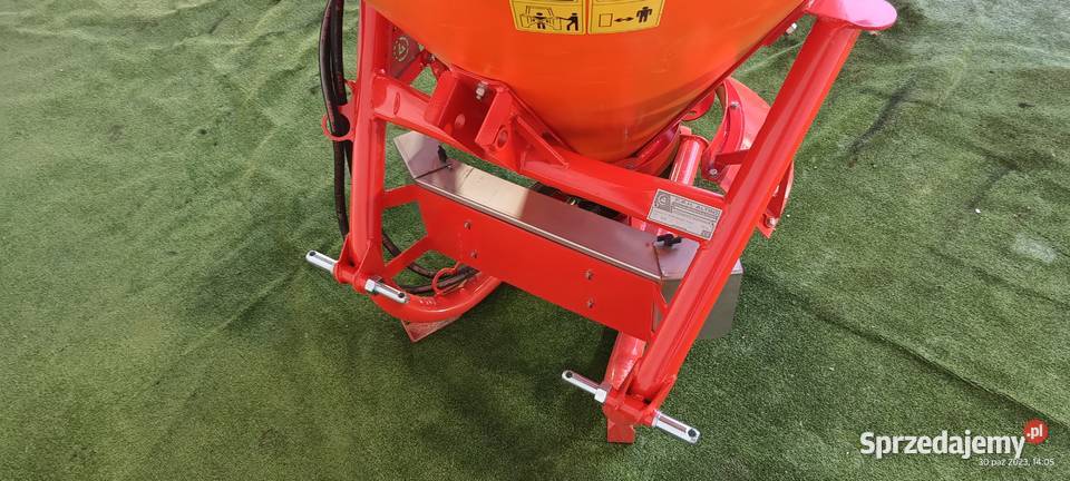 Rozsiewacz LejekPiaskarko Solarka Stalowa Wola